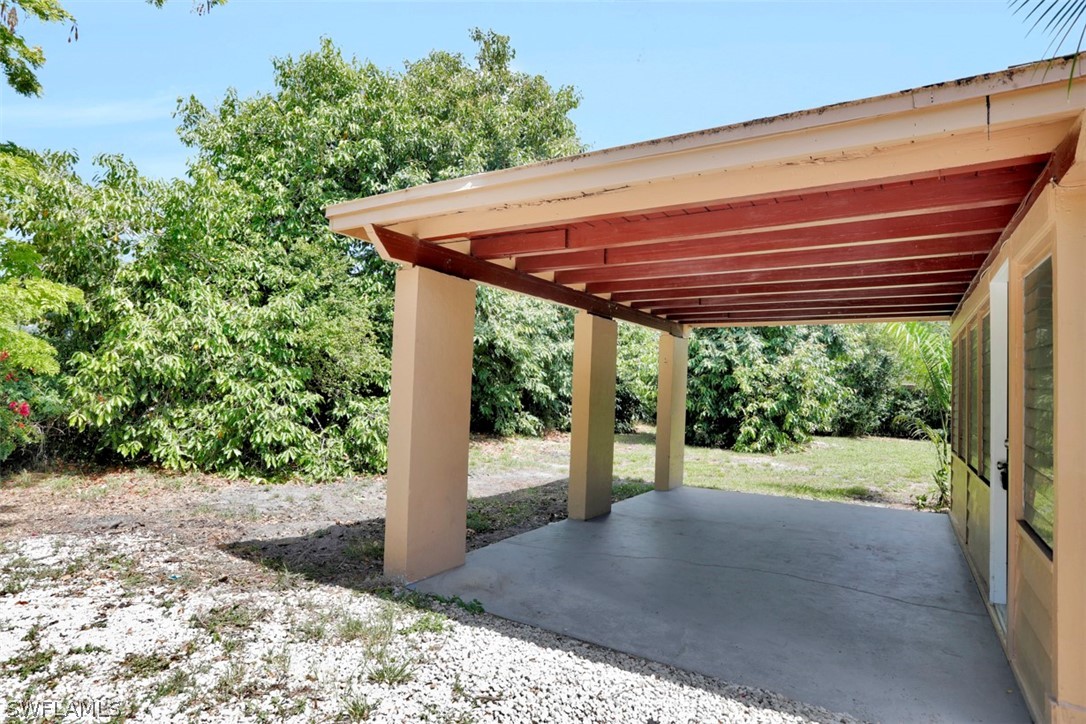 1605 Coronado Road Fort Myers, FL 33901 - Photo 15 of 20 Gallery Image 15