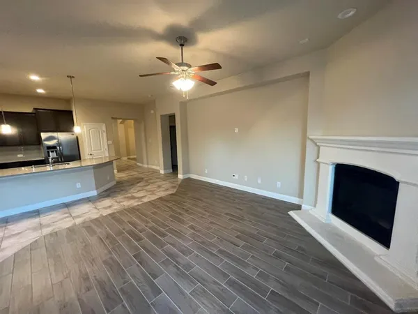 $2,550 | 10709 Craven Street, McKinney, TX 75072