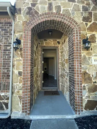 $2,550 | 10709 Craven Street, McKinney, TX 75072