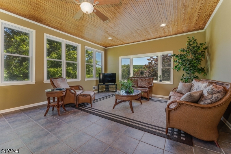 27 Kalan Farm Road Hampton, NJ 08827 - Photo 30 of 47