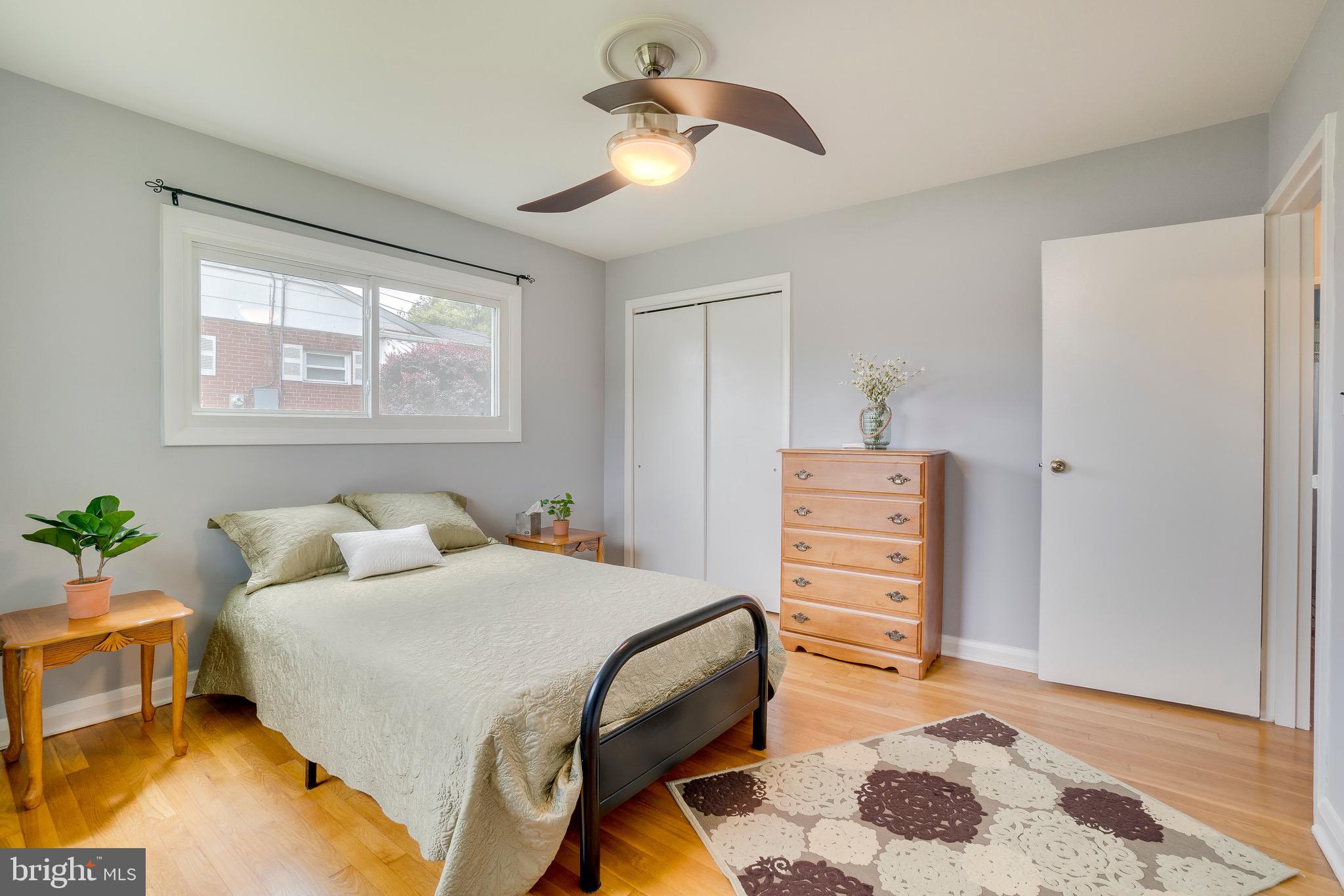 905 Sedgley Road Baltimore, MD 21228 - Photo 25 of 38 Bedroom # 2 = freshly painted w/hardwood floors &