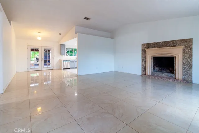 a view of a livingroom with a fireplace