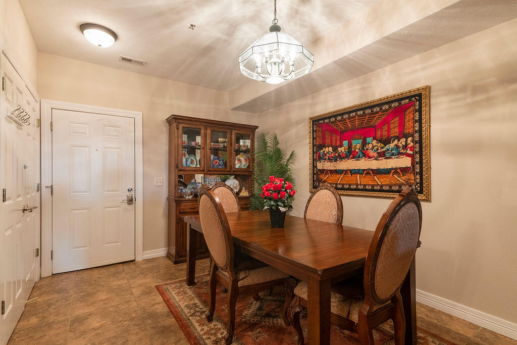 180 Grace Chapel Road, Unit 210 Blue Eye, MO 65611 - Photo 5 of 21 Dining Room