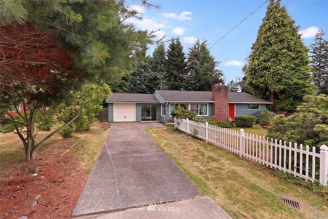 18208 Peterson Road Burlington, WA 98233 - Photo 2 of 21