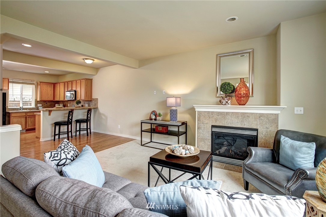 24065 40th Lane Southeast, Unit 38 Bothell, WA 98021 - Photo 4 of 23