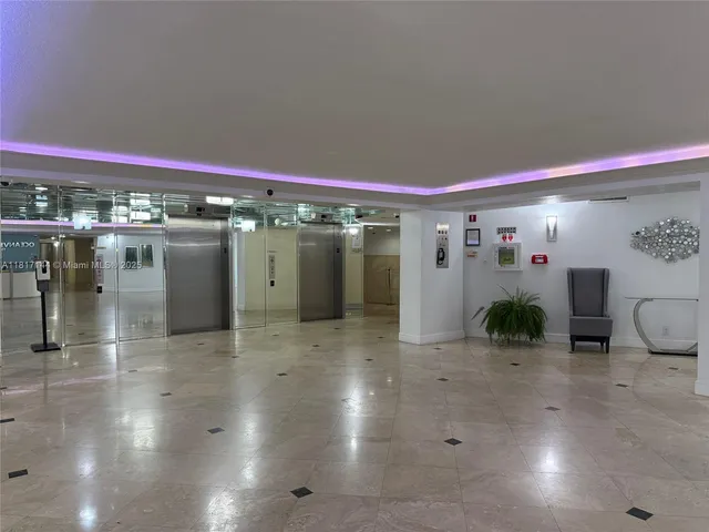 $3,200 | 800 Parkview Drive, Unit 820, Hallandale Beach, FL 33009