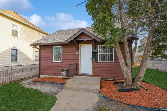 $79,900 | 2938 Penn Avenue North, Minneapolis, MN 55411