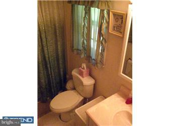 43 Maitland Road Hamilton, NJ 08620 - Photo 7 of 12 Bathroom