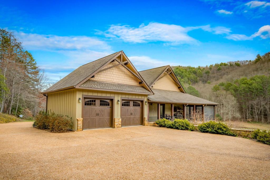 2650 Cutcane Road Mineral Bluff, GA 30559 - Photo 21 of 80 2 car garage