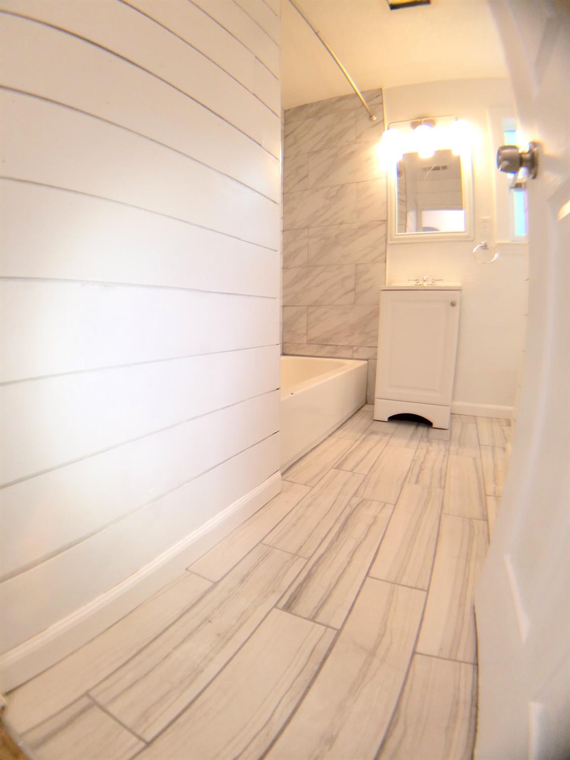 5121 Kenneth Avenue Carmichael, CA 95608 - Photo 11 of 38