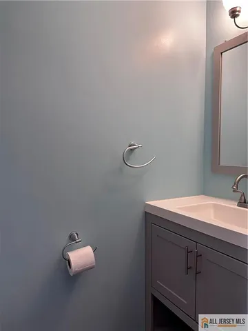 $2,600 | 12 Covington Court, Unit 12, East Brunswick, NJ 08816