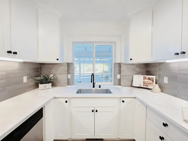 $799,000 | 15675 Liberty Street, San Leandro, CA 94578