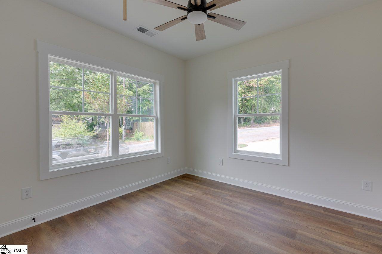 110 Hilton Street Greenville, SC 29607 - Photo 13 of 16 Gallery Image 13