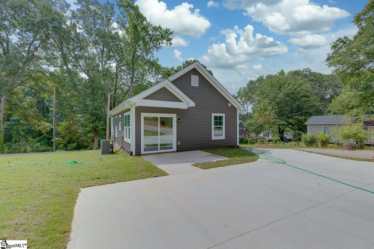 110 Hilton Street Greenville, SC 29607 - Photo 16 of 16 Gallery Image 16