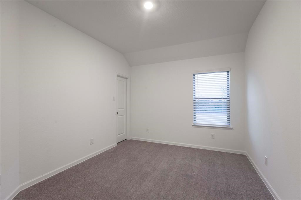4042 Champlain Way Iowa Colony, TX 77583 - Photo 11 of 17