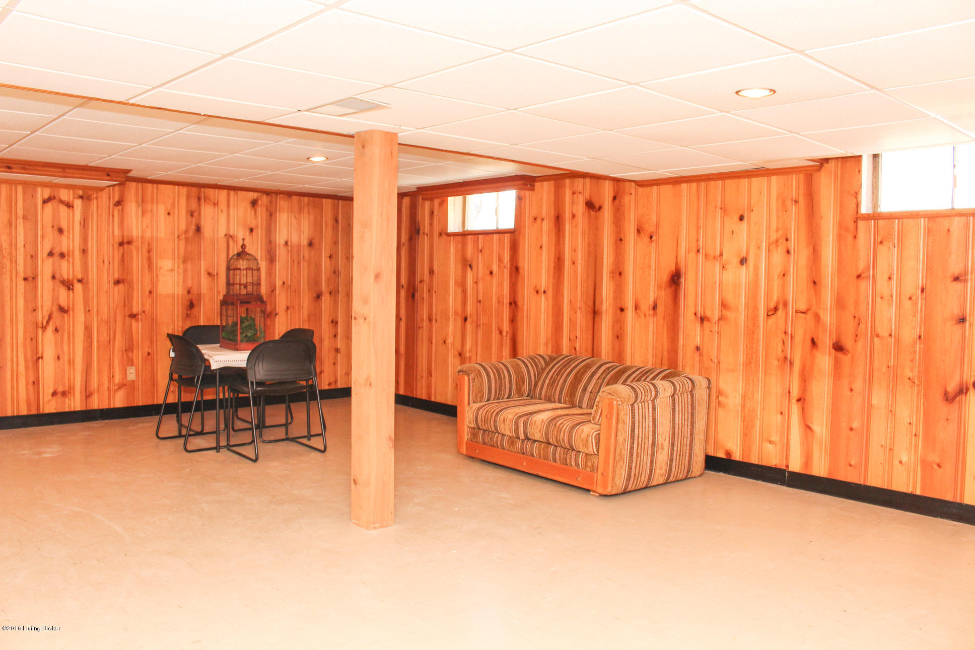 225 Alcott Road Louisville, KY 40207 - Photo 33 of 38 IMG_7971