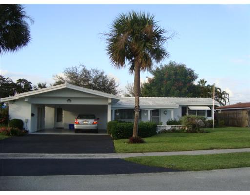 807 Southwest 3rd Street Boca Raton, FL 33486 - Photo 1 of 6 Primary Photo