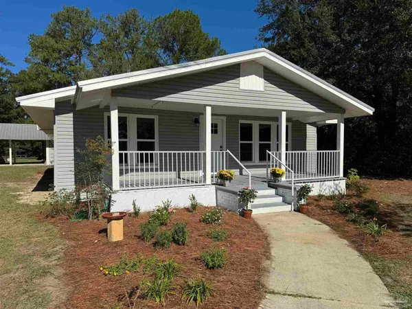 $240,000 | 7121 North Century Boulevard, Century, FL 32535