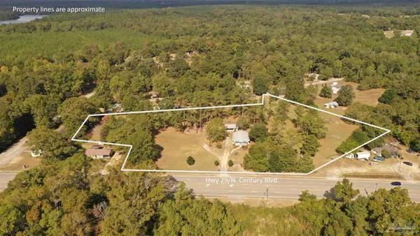 $240,000 | 7121 North Century Boulevard, Century, FL 32535