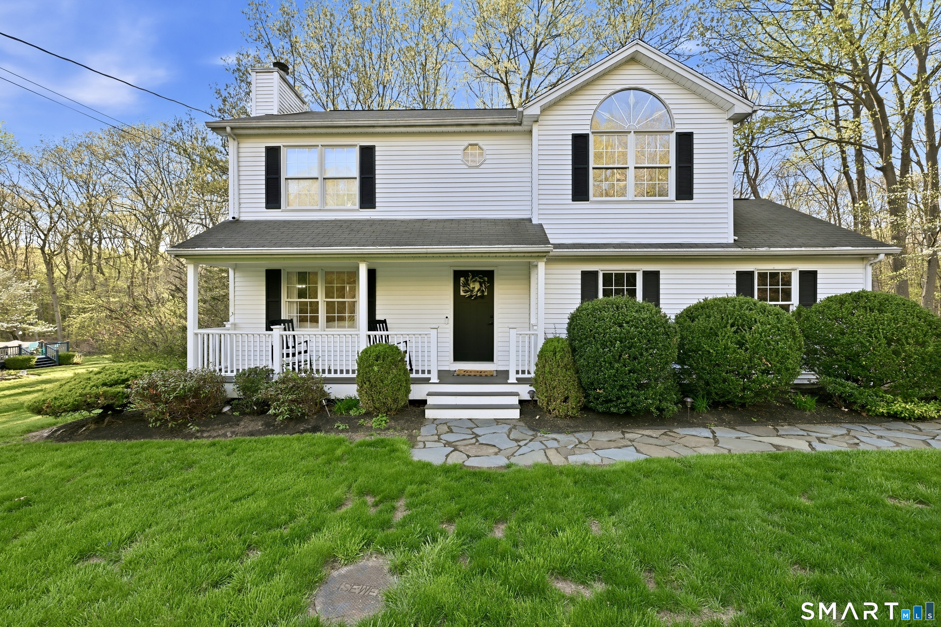 47 Dunbar Lane Hamden, CT 06514 - Photo 1 of 31