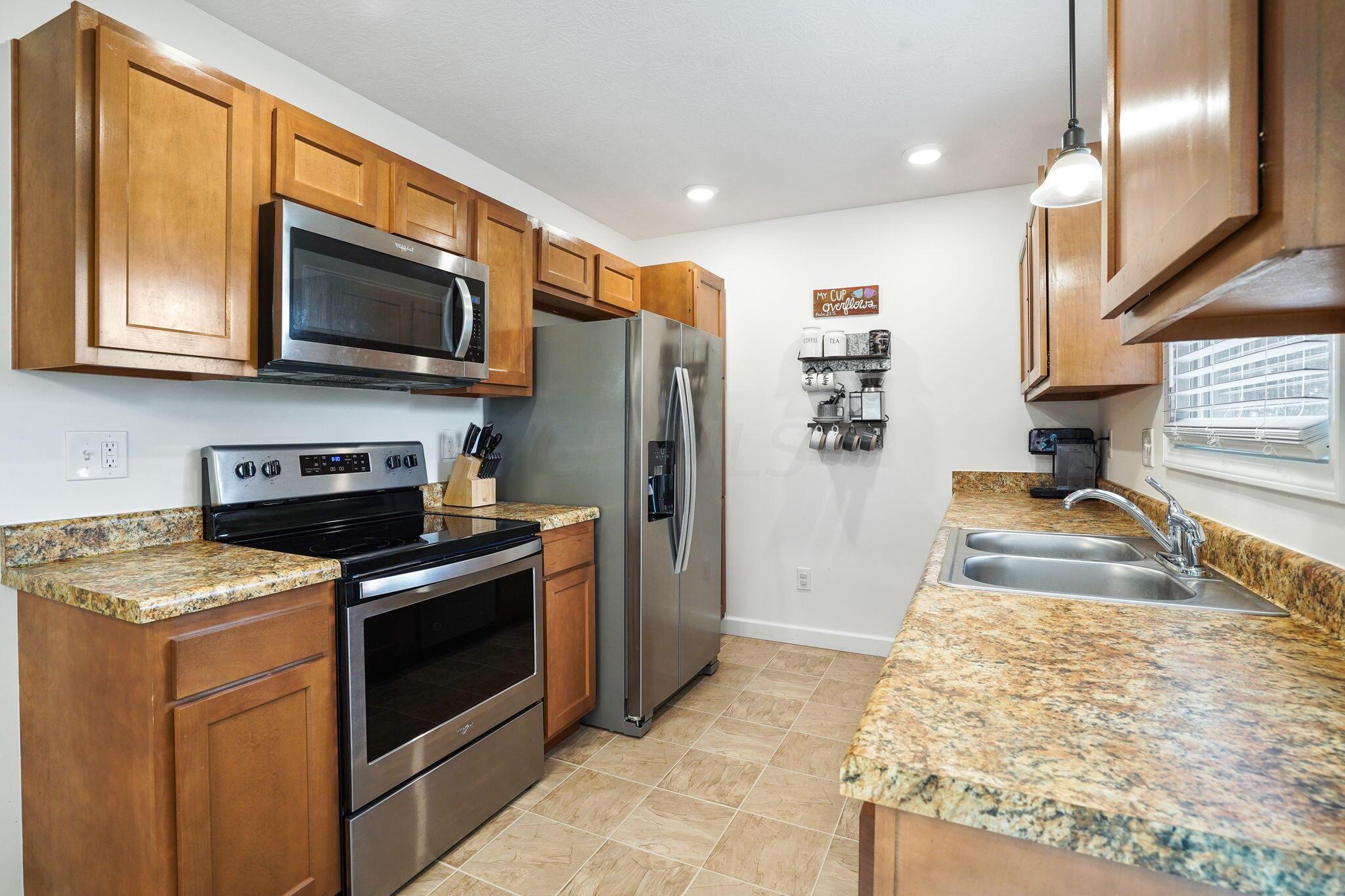 4570 Fremar Road Northeast Lancaster, OH 43130 - Photo 14 of 34 18-web-or-mls-DSC07638