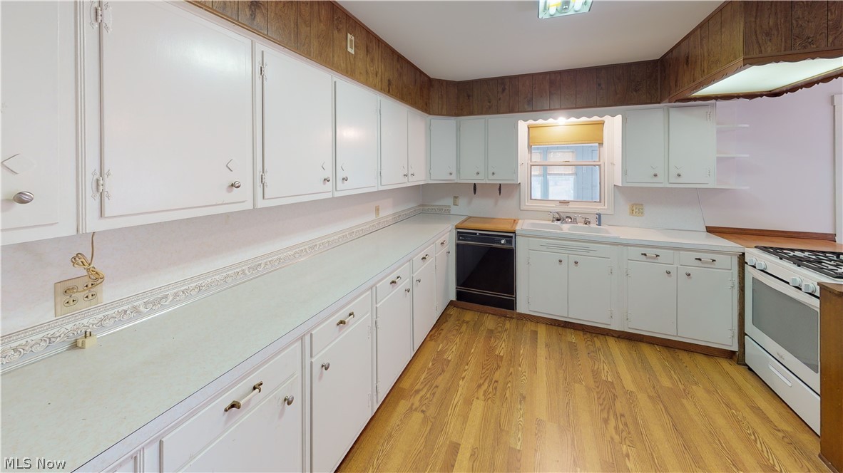 4055 Kirk Road Youngstown, OH 44511 - Photo 9 of 28 Gallery Image 9