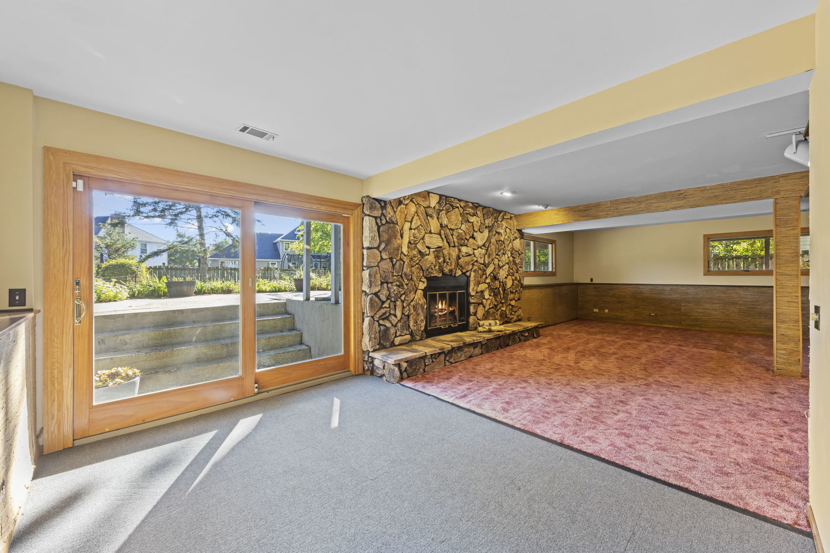 1913 Gladstone Drive Wheaton, IL 60189 - Photo 19 of 40