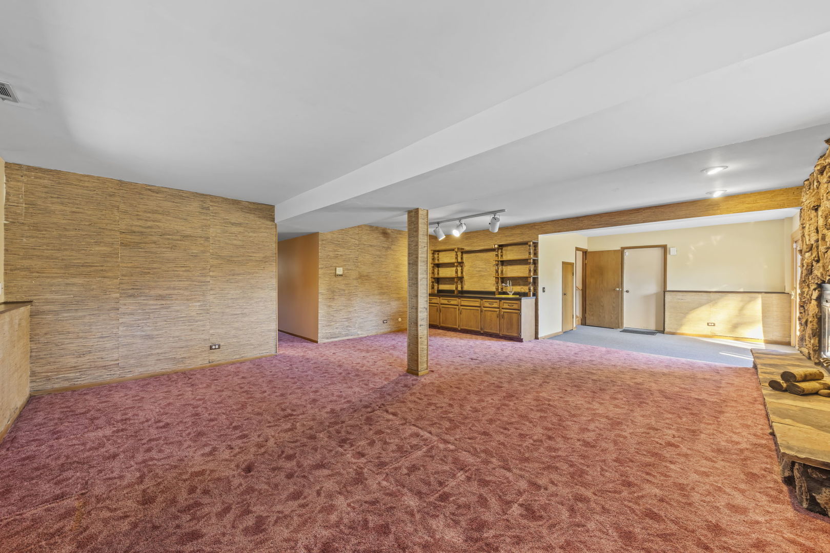 1913 Gladstone Drive Wheaton, IL 60189 - Photo 22 of 40