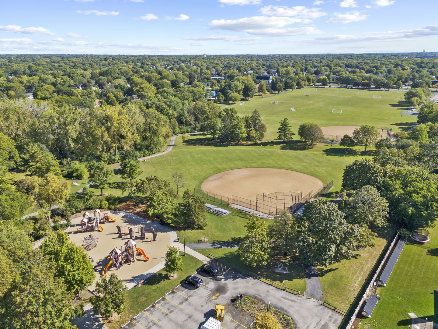 1913 Gladstone Drive Wheaton, IL 60189 - Photo 36 of 40