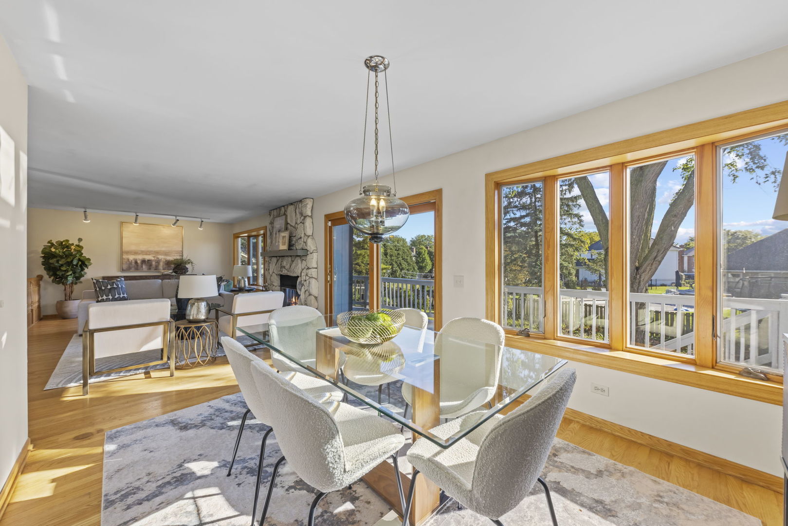 1913 Gladstone Drive Wheaton, IL 60189 - Photo 7 of 40