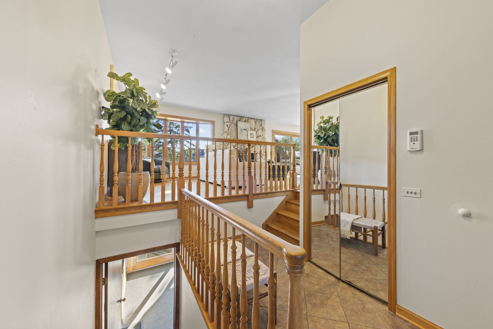 1913 Gladstone Drive Wheaton, IL 60189 - Photo 8 of 40