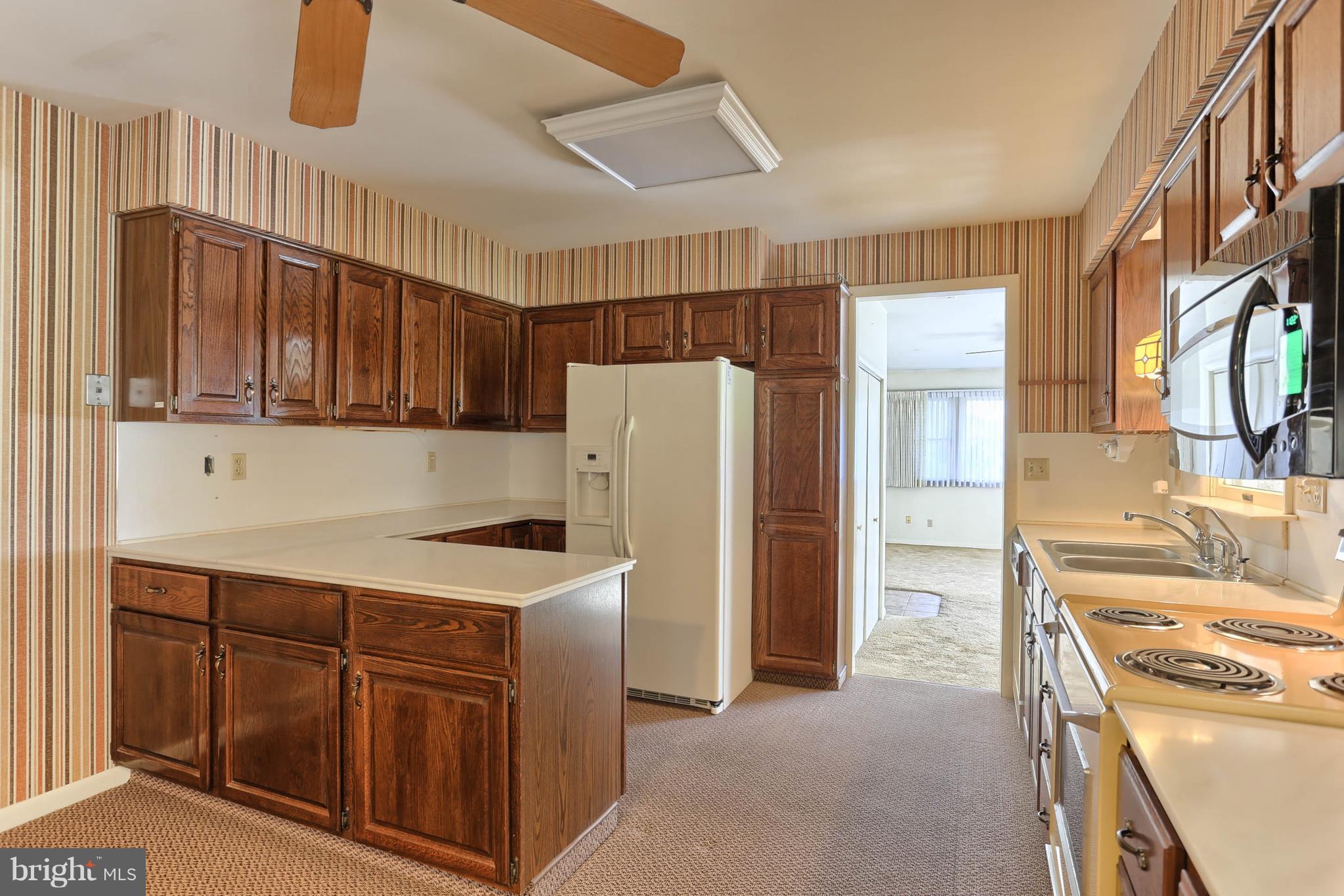 8 Carriage Road Palmyra, PA 17078 - Photo 10 of 34 Gallery Image 10