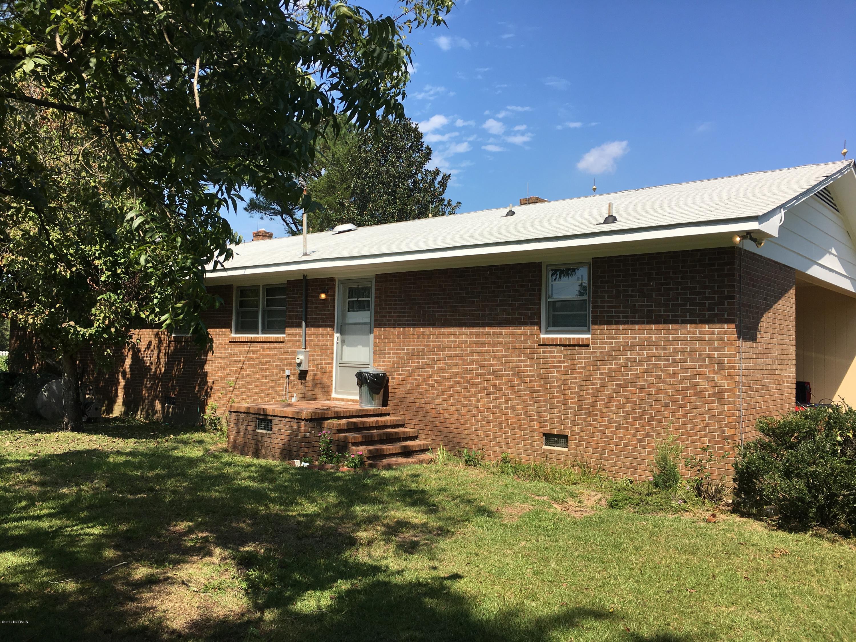 230 Waycross Road Turkey, NC 28393 - Photo 3 of 11 IMG_4438