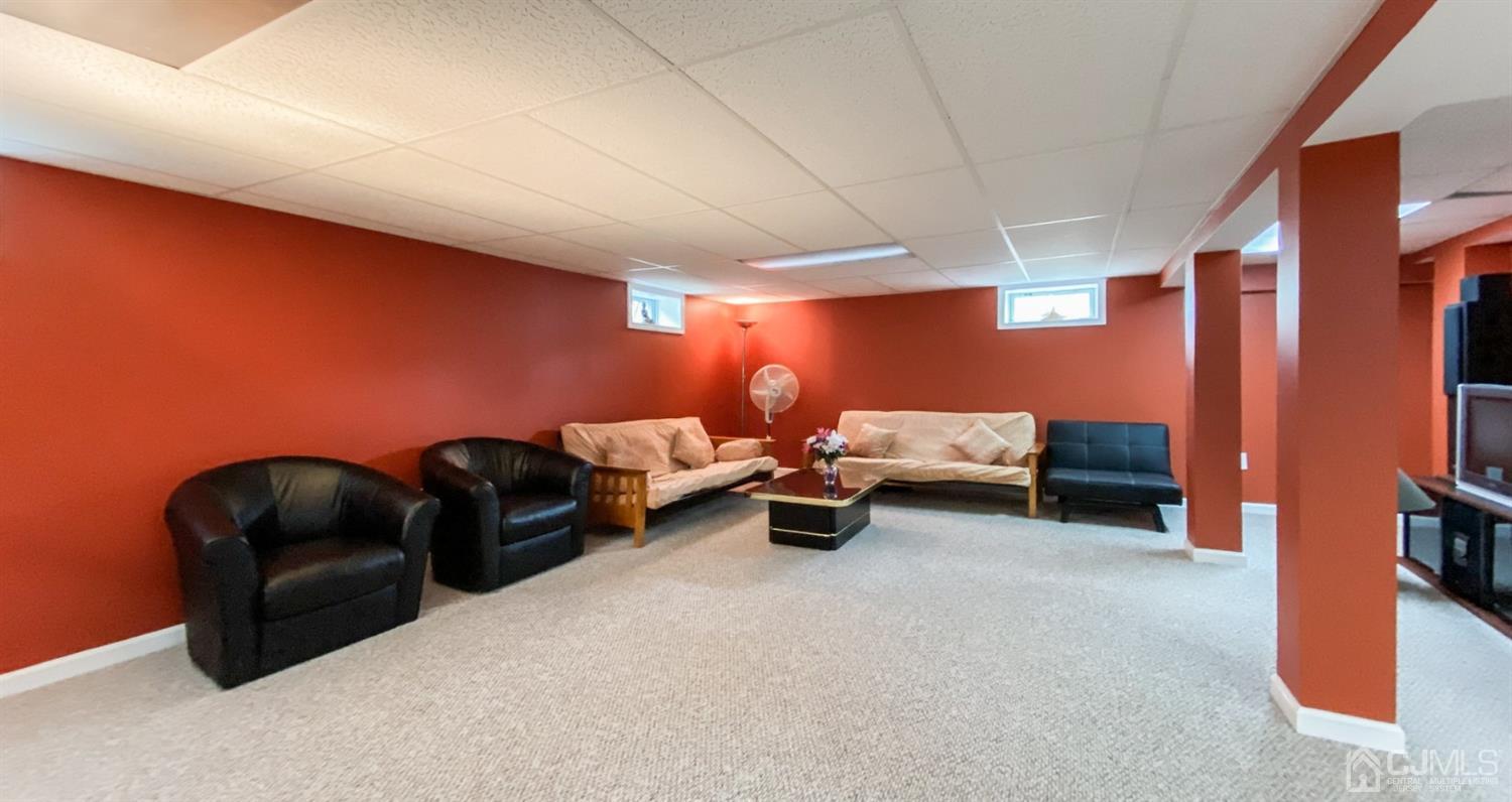 30 Lynnwood Road Edison, NJ 08820 - Photo 22 of 29