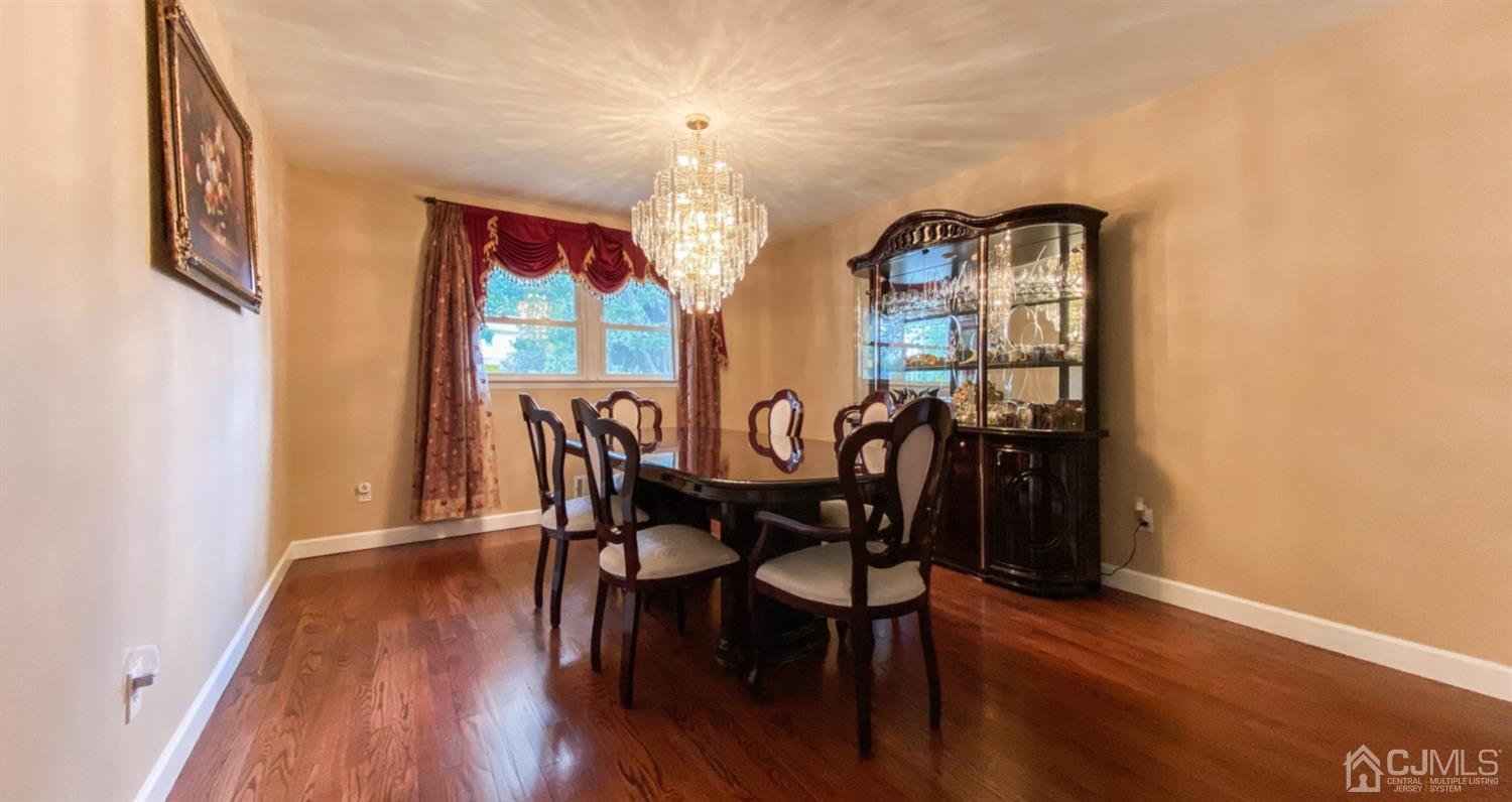 30 Lynnwood Road Edison, NJ 08820 - Photo 9 of 29