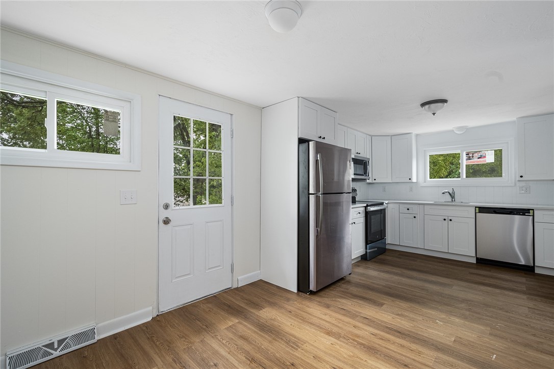 613 Prospect Street Woonsocket, RI 02895 - Photo 12 of 33