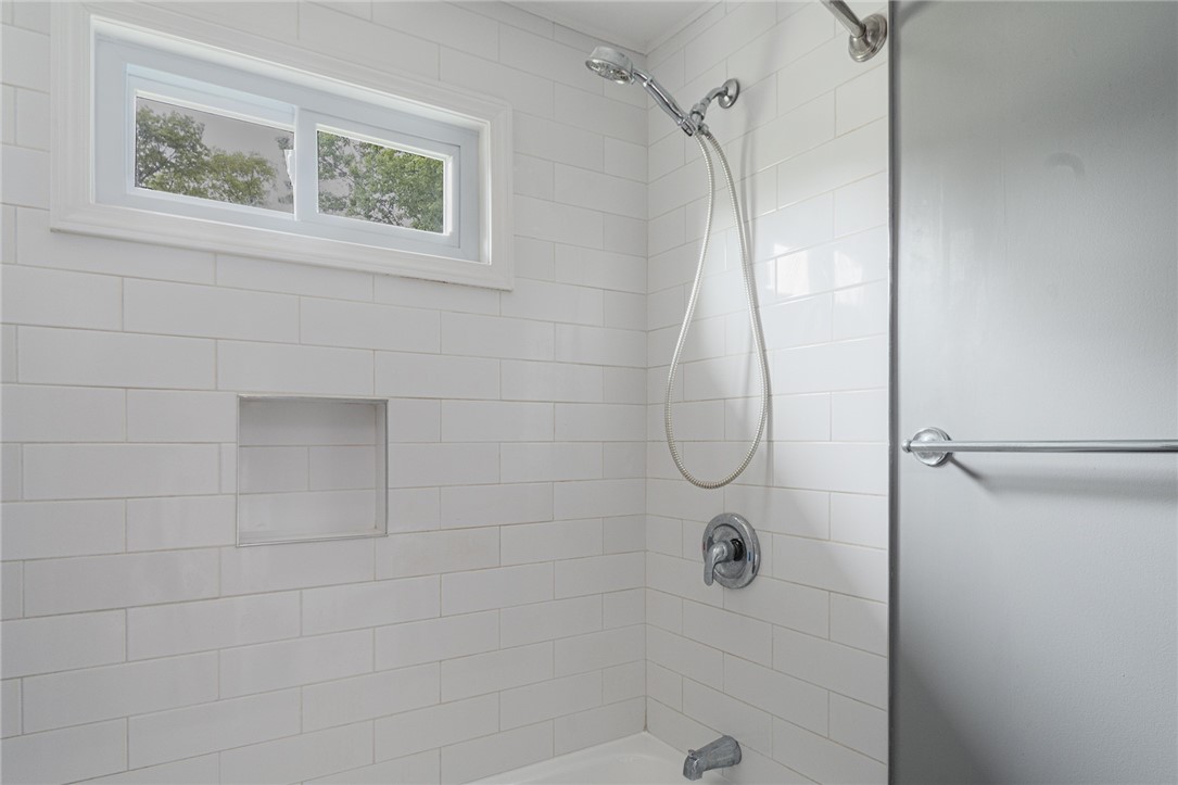 613 Prospect Street Woonsocket, RI 02895 - Photo 26 of 33