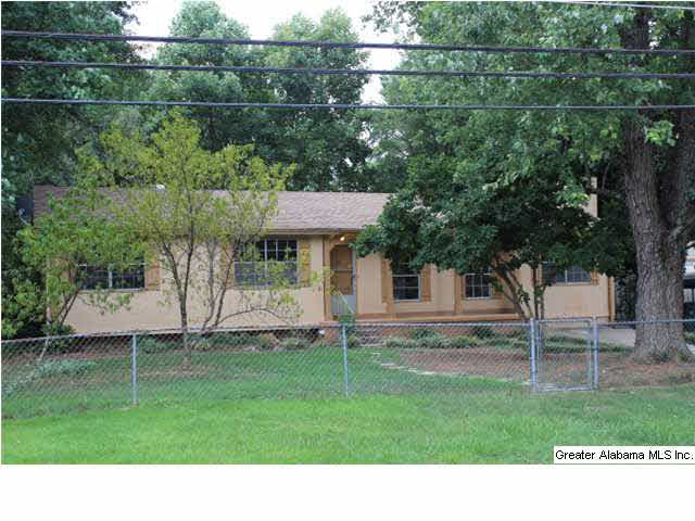 1924 Heritage Road Moody, AL 35004 - Photo 3 of 15