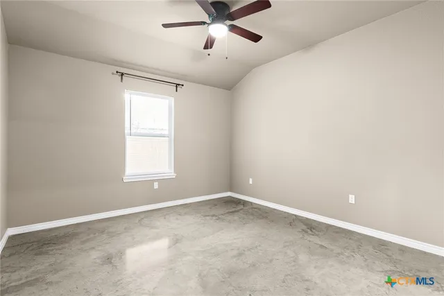 $1,400 | 2011 Wood Street, Killeen, TX 76541