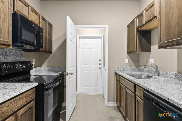 $1,400 | 2011 Wood Street, Killeen, TX 76541