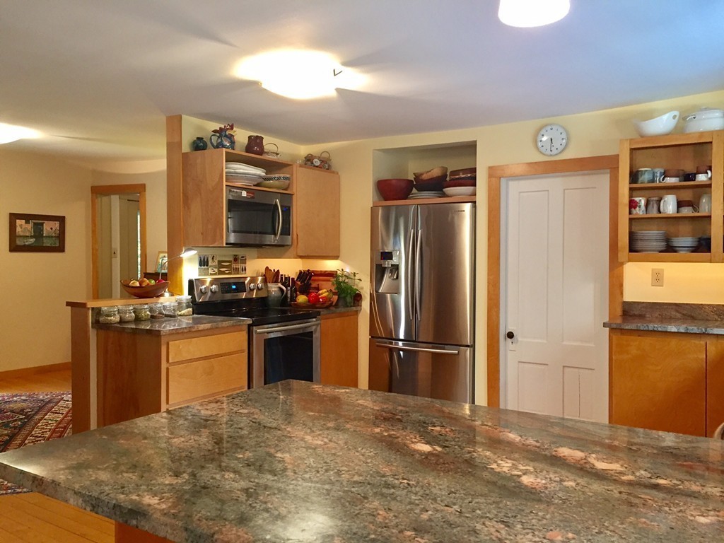 48 Cushman Road Leverett, MA 01054 - Photo 5 of 30
