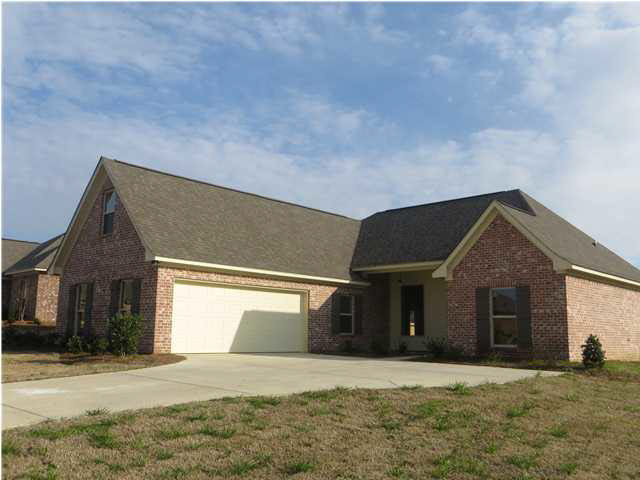 101 Runner's Way Canton, MS 39046 - Photo 2 of 10 Photo 2