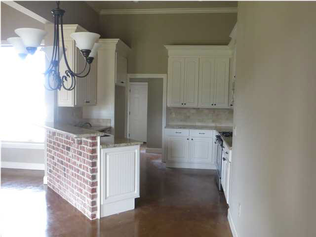 101 Runner's Way Canton, MS 39046 - Photo 6 of 10 Photo 6