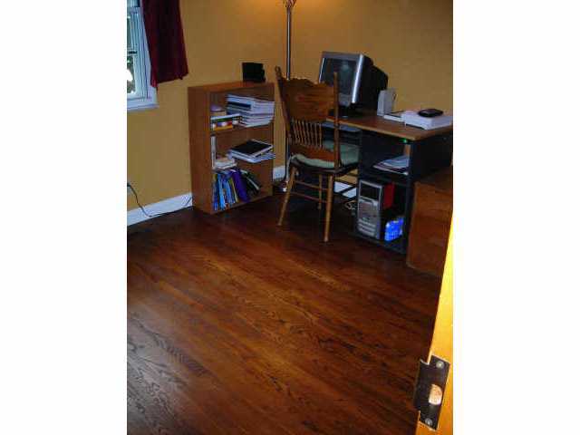 185 Deerfield Road Columbus, OH 43228 - Photo 5 of 10 Gallery Image 5
