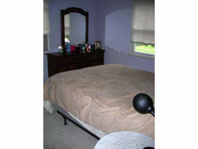 185 Deerfield Road Columbus, OH 43228 - Photo 9 of 10 Gallery Image 9