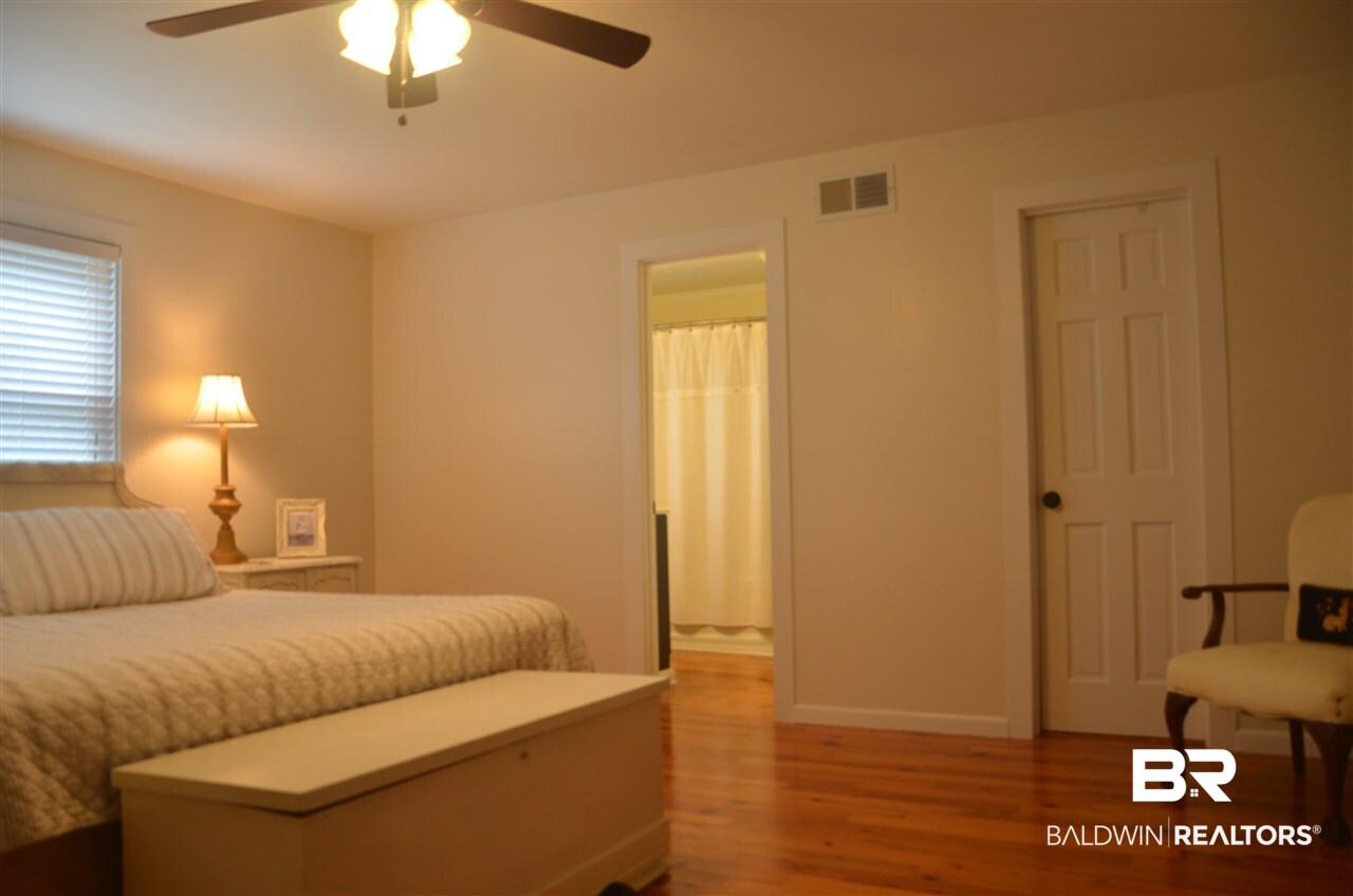 655 Morphy Avenue Fairhope, AL 36532 - Photo 14 of 28