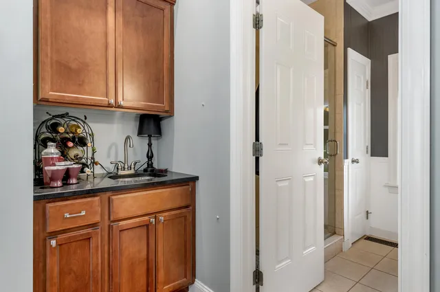 $999,000 | 4 Black Bear Court, Lebanon, NH 03784