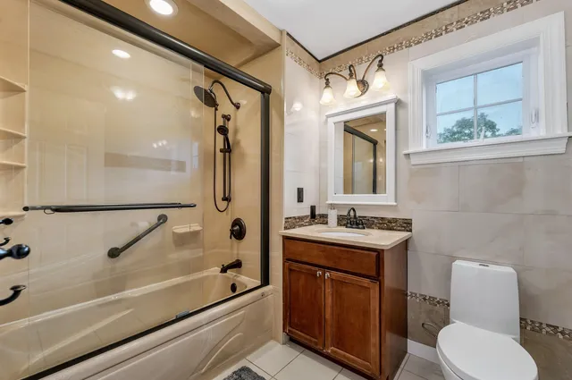 $999,000 | 4 Black Bear Court, Lebanon, NH 03784