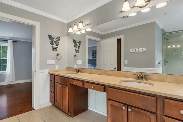 $999,000 | 4 Black Bear Court, Lebanon, NH 03784