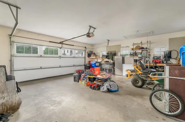 $999,000 | 4 Black Bear Court, Lebanon, NH 03784